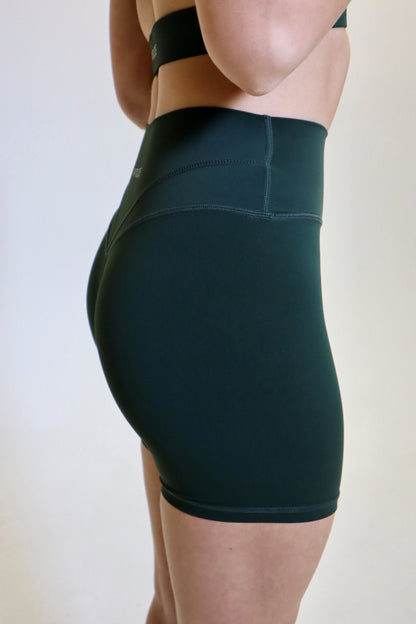 Legacy Seamless Shorts